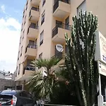 Appartamento Bellavista con parking privato, a un passo dal Teatro Ariston