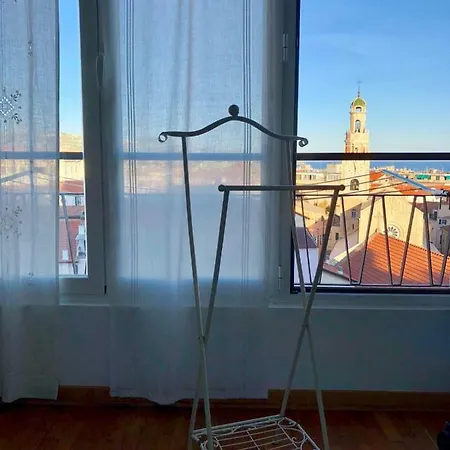 Daire Bellavista Con Parking Privato, A Un Passo Dal Teatro Ariston *